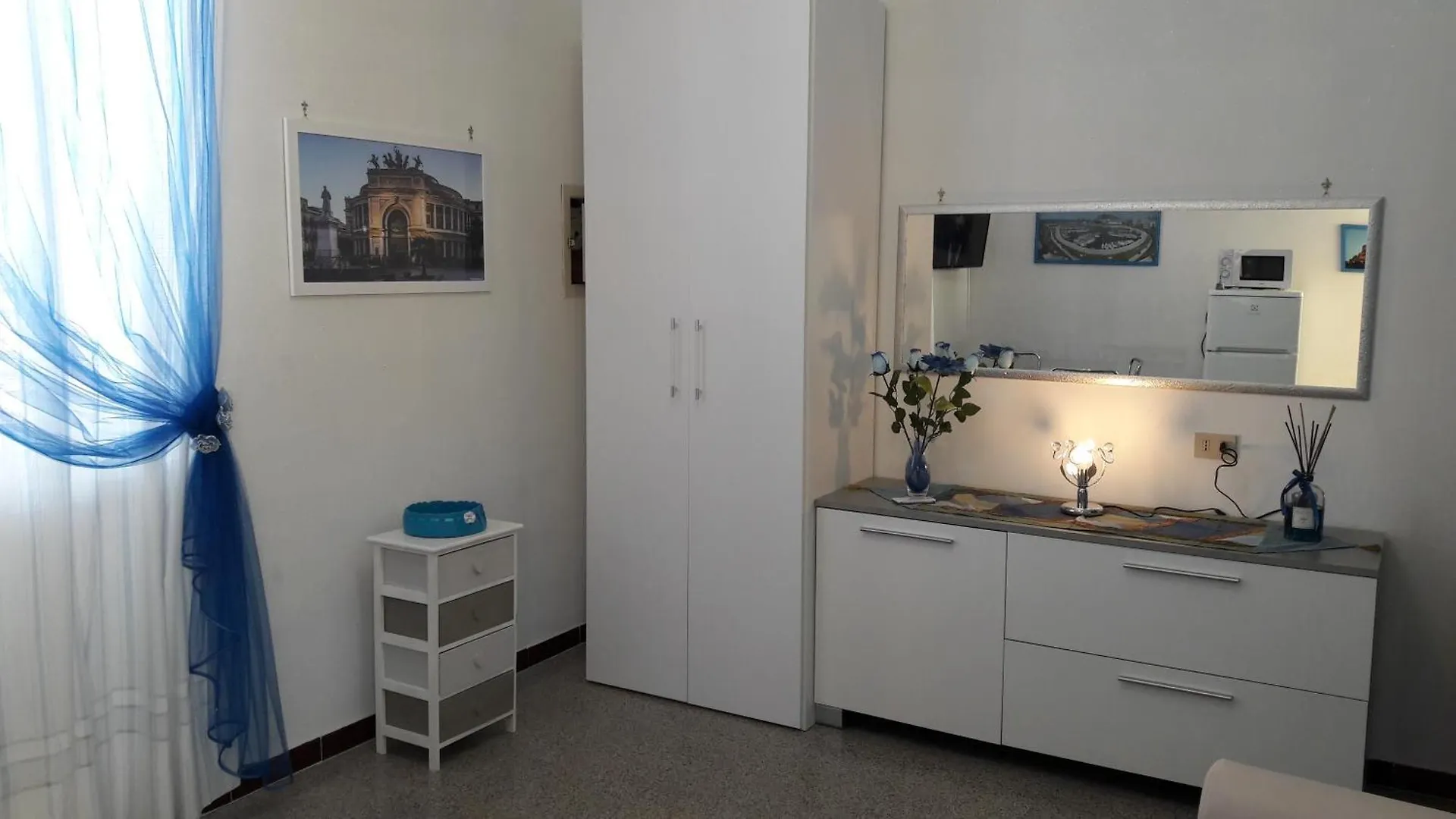 Apartment Ferienwohnung Norman House Palermo Italien